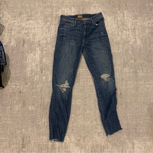 MOTHER Denim The Vamp Fray Crazy Like A Fox Distressed Jeans - Picture 6 of 12